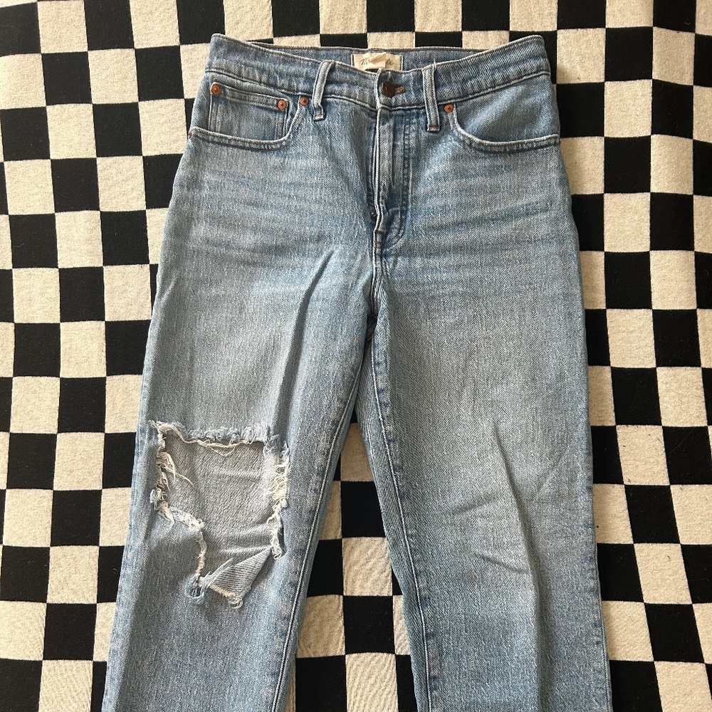 Madewell Vintage Straight Jeans Distressed Details 28P
